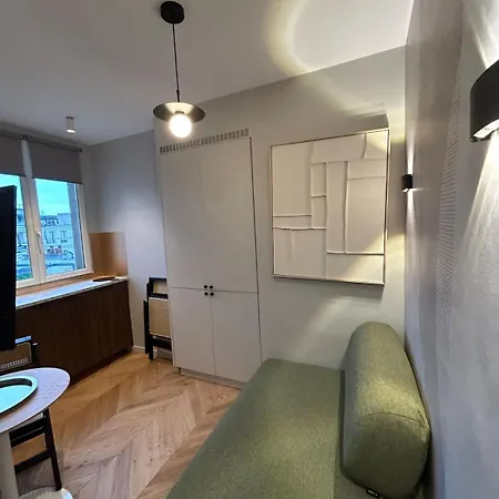 Chic 16 Auteuil Apartment Paris